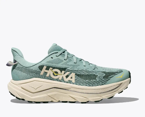 HOKA   `W[ATR8 fBX  JDC