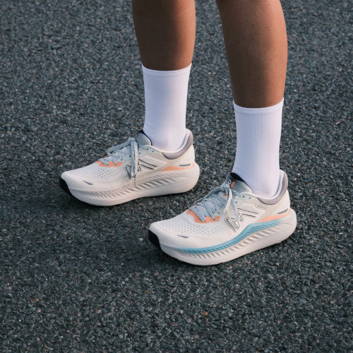 �J���t KARHU ���f�B�X�E�J���t�@KARHU  WOMEN'S MESTARI RUN 2.0 �@���X�^���@�����Q