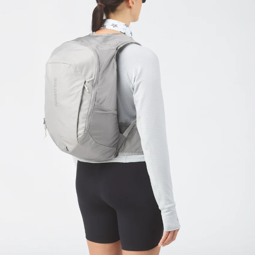 �T�������E�T������ �o�b�N�p�b�N TRAIL BLAZER 20  �V���o�[